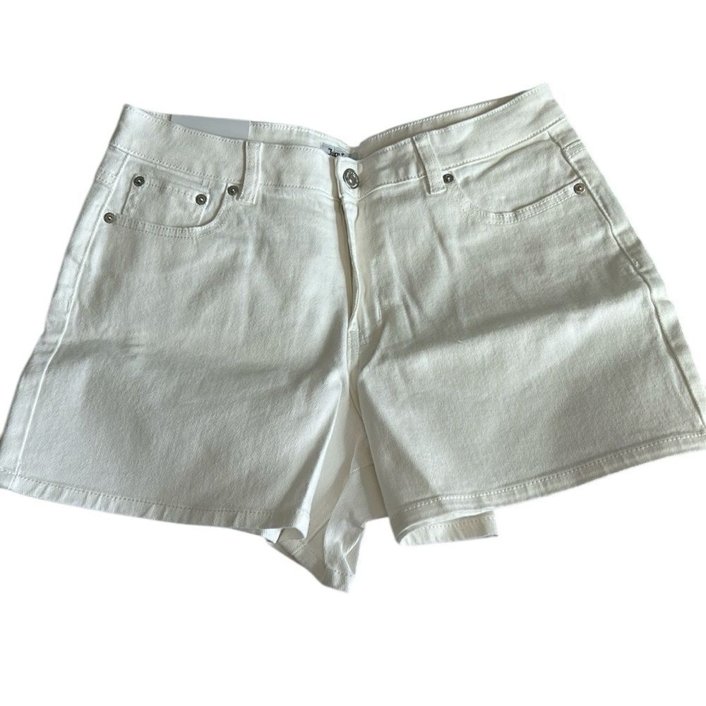 Juicy Couture White Denim Jean shorts, Size 10, 4” inseam, NWT